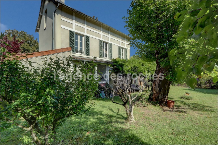MAISON_ERAGNY_378000.pdf