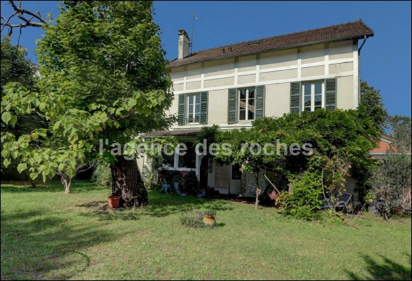 MAISON_ERAGNY_552000€.pdf